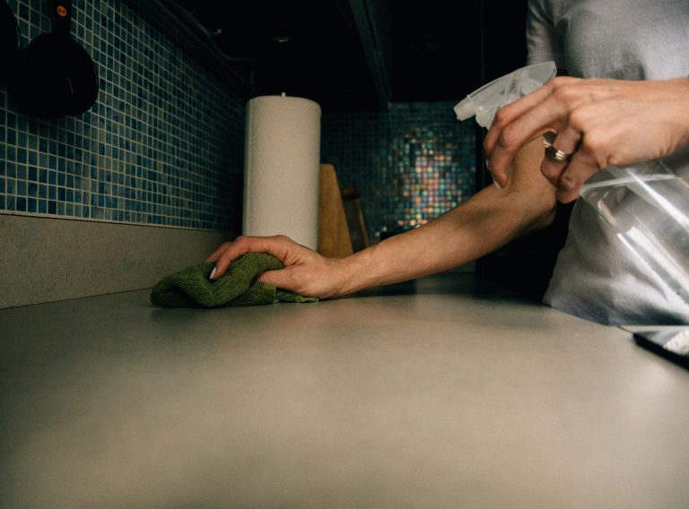 Immagine in evidenza per Pulizia Post-Ristrutturazione: Come Eliminare Polvere e Residui Dopo i Lavori